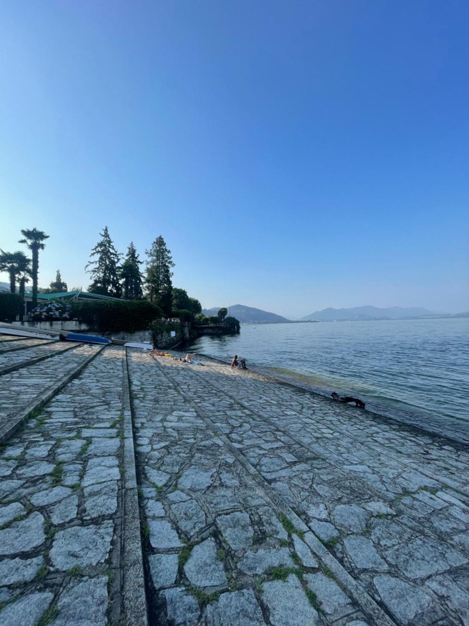 Appartamento Sul Lago - Meina Zewnętrze zdjęcie